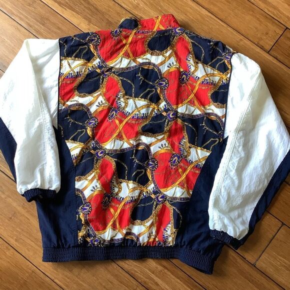 IZOD Vintage Pullover - Picture 2 of 5